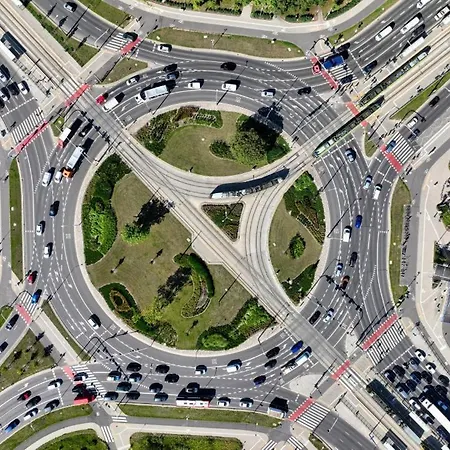 Pensjonat Rondo Rataje - Ekonomia I Komfort!