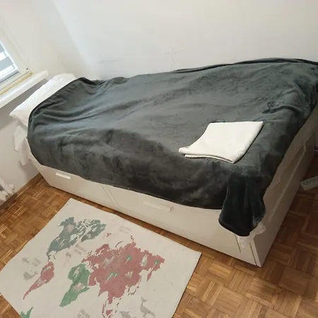 Pensjonat Rondo Rataje - Ekonomia I Komfort! *