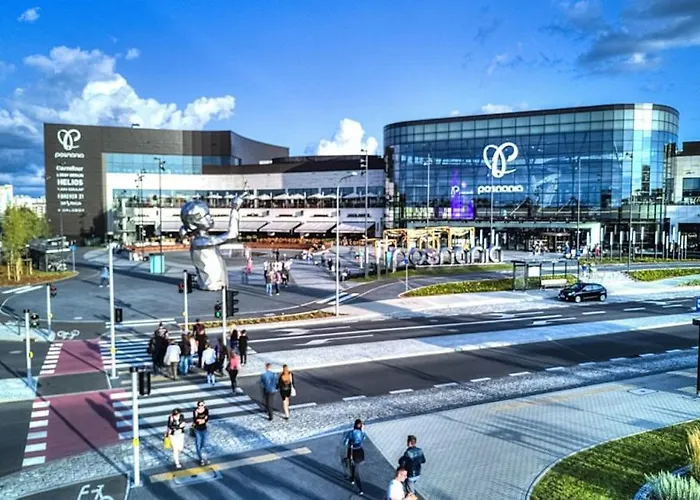 Rondo Rataje - Ekonomia I Komfort! Pensjonat Poznań